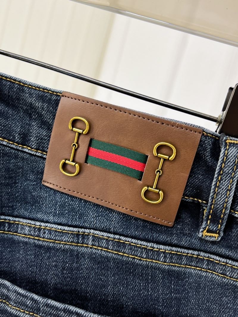 Gucci Jeans